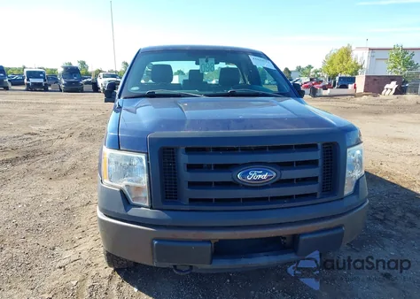2012 Ford F-150 Xl z USA, uszkodzony, nr VIN 1FTMF1EM2CKD48411